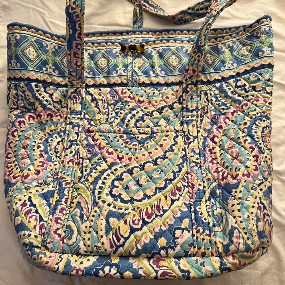 Vera Bradley Tote